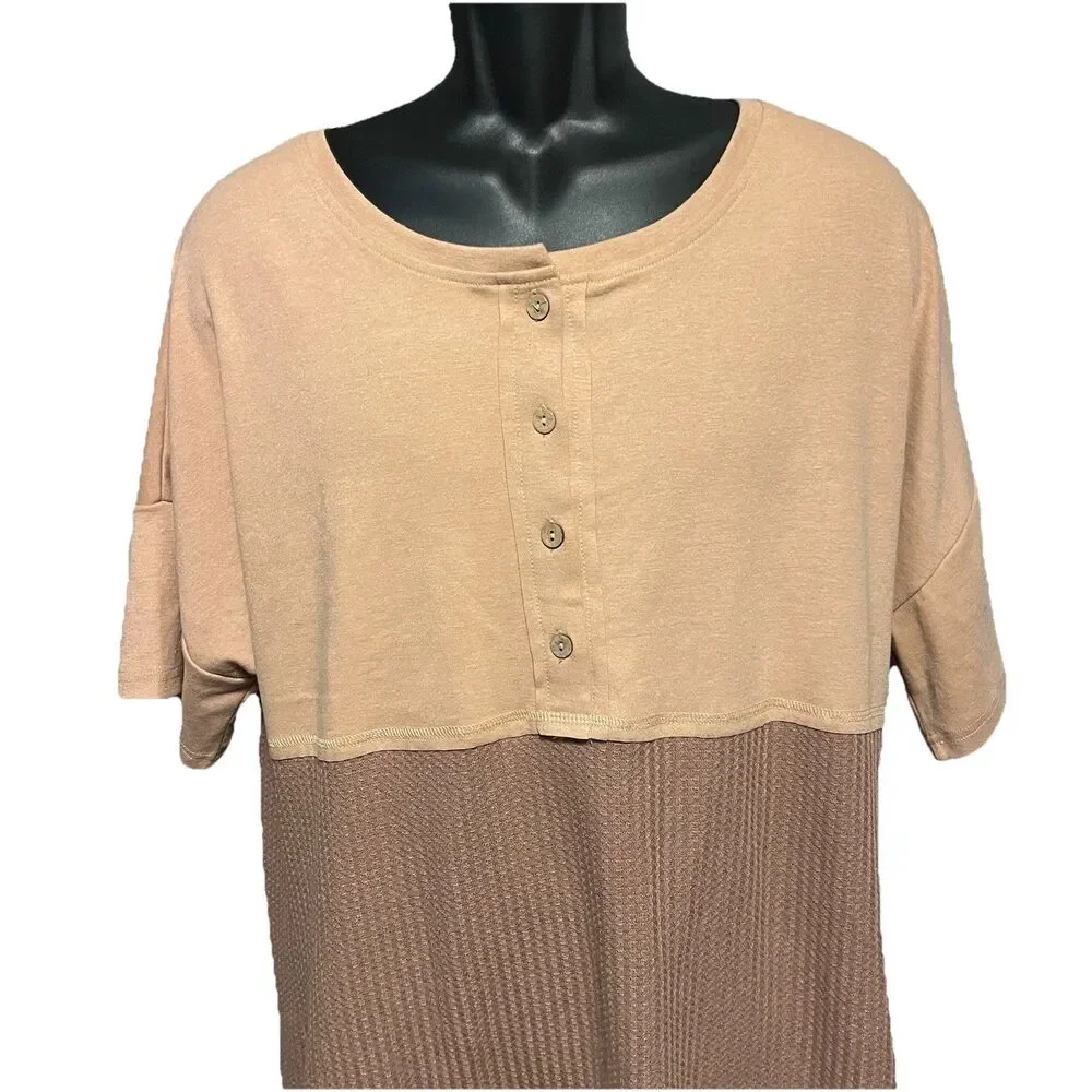 Dokotoo Waffel Knit Two Tone Henley Tunic Top Brown Tan Women's Size Medium NWT - Picture 1 of 15